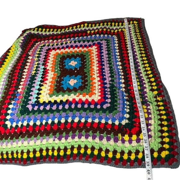 Granny Afghan Blanket small 36” x 39.5” great tablecloth / blanket / decorative - Picture 4 of 7